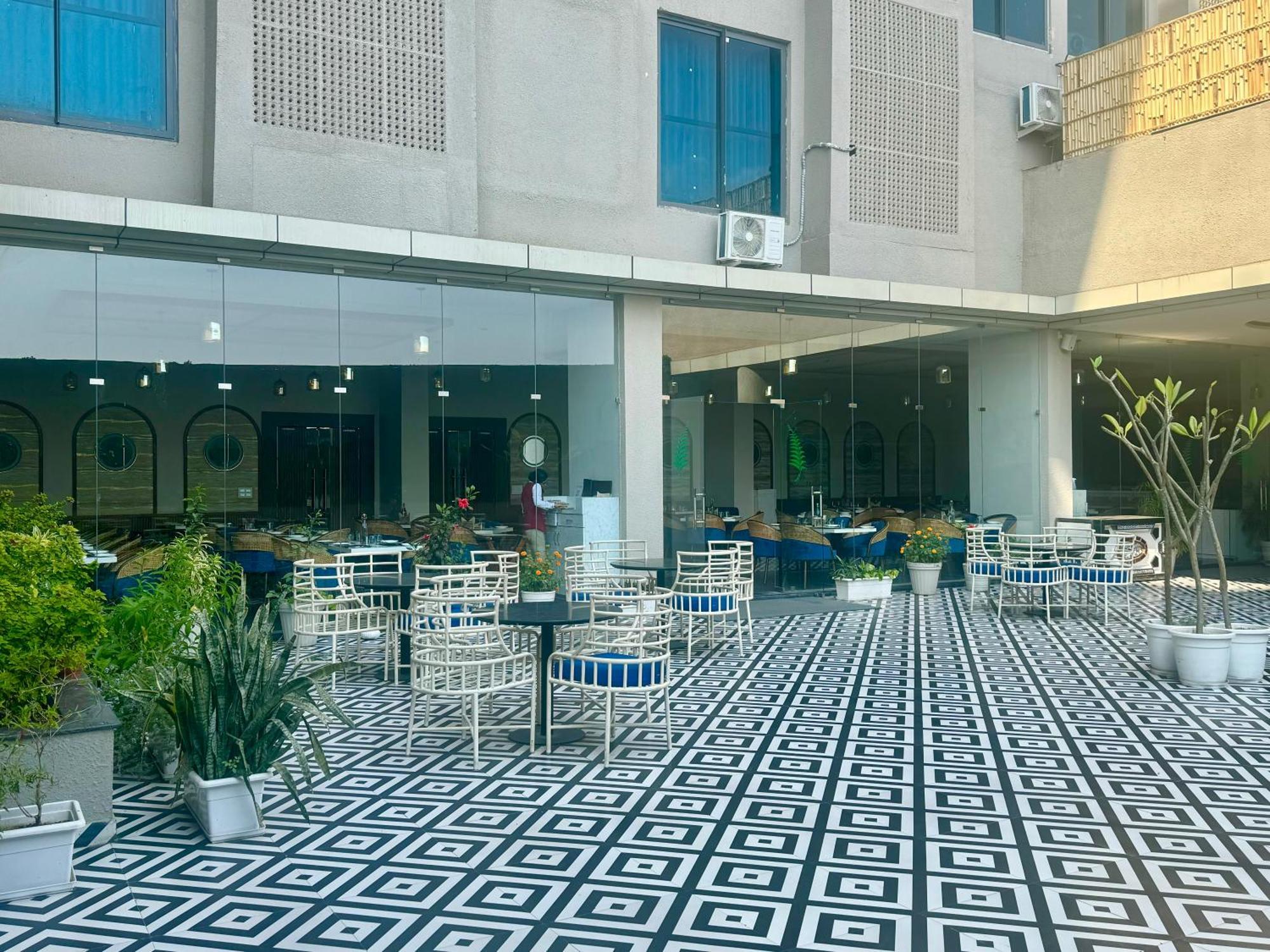 The Grand Anukampa Inn Pink City Jaipur Exterior photo